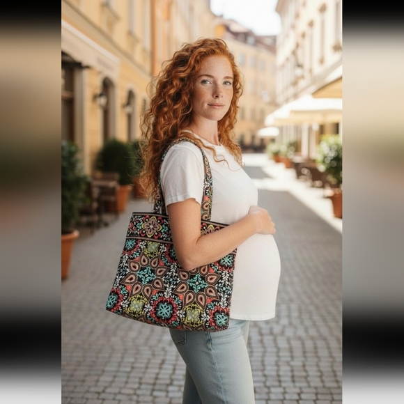 Vera Bradley Handbags - 🆕️ SALE! NWOT Vera Bradley  Colorful Tote